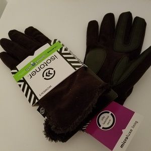 NWT Women's isotoner Active Smart Touch gloves